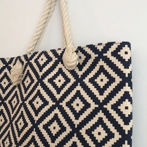 Summer & Rose FFF Summer Beach Tote Navy Ivory Bag Ikat Preppy